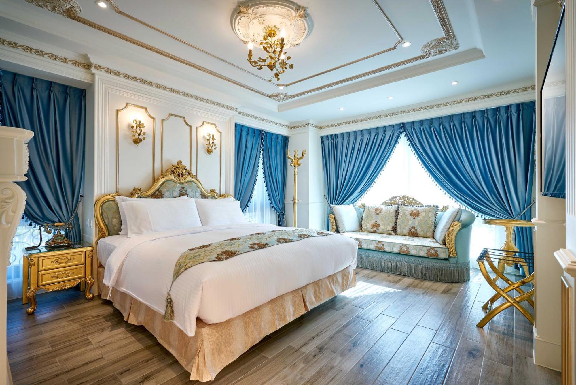 Sun Moon Lake Queen Castle Hotel 日月潭皇后古堡飯店 Yuchi Habitación foto