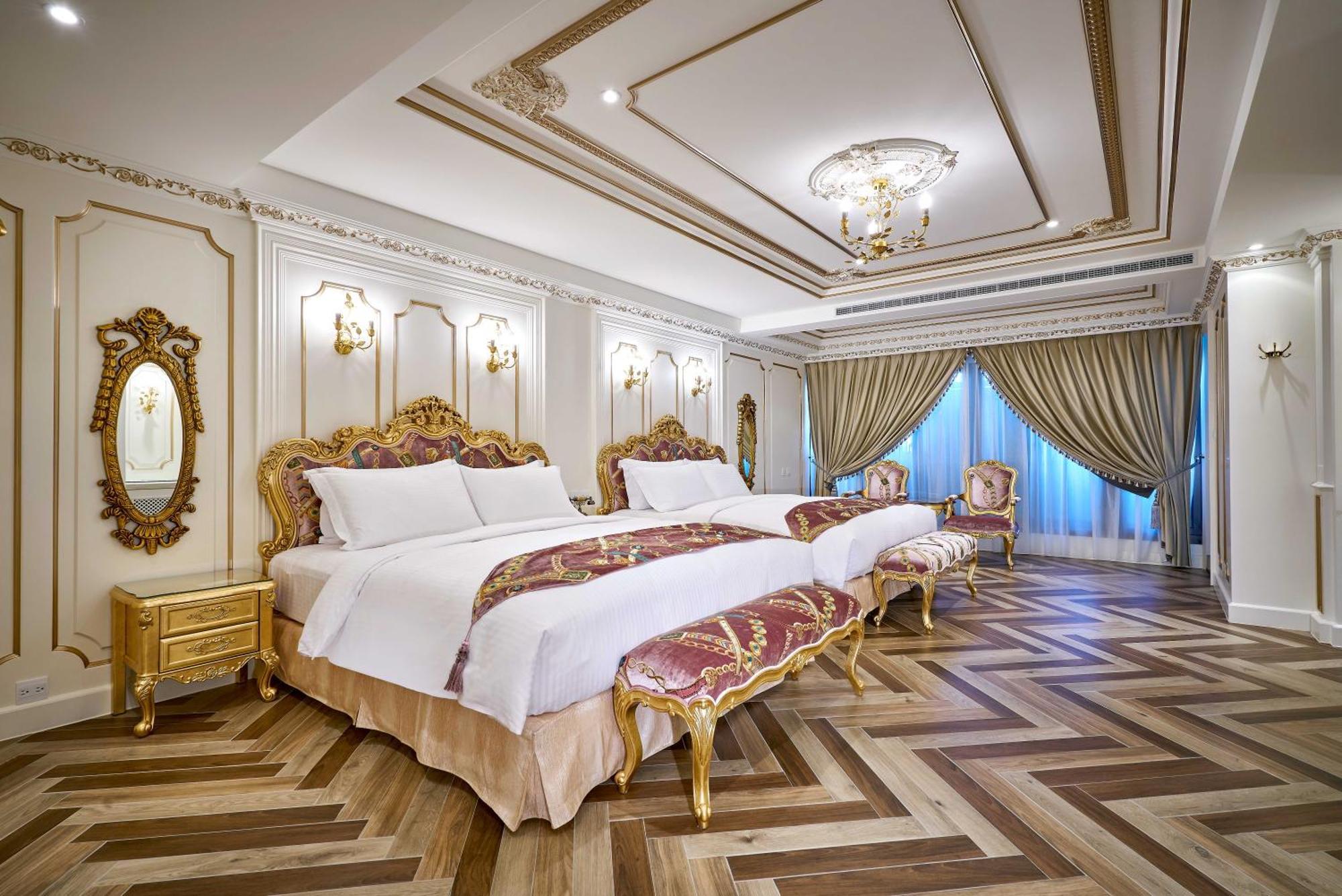 Sun Moon Lake Queen Castle Hotel 日月潭皇后古堡飯店 Yuchi Habitación foto